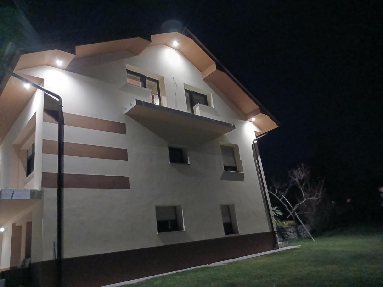 Luxury Apartment Ana With Hot Tub Visnja Gora 外观 照片